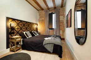 Ukio in El Born, Annamer apartment - Image 5