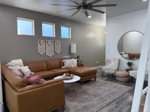Modern Nampa Retreat | 3BR/2BA | Sleeps 10 | Patio - Image 2