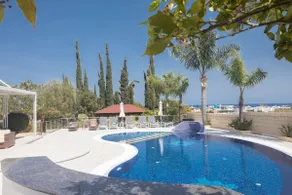 Oscar Domain Villa - Image 5