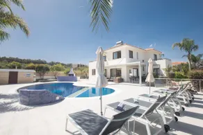 Oscar Domain Villa - Image 2