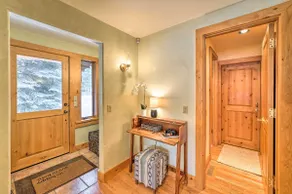 Serene Sun Valley Home w/ Hot Tub & Mtn Views - Image 4