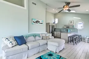 Idyllic South Bethany Home w/ Private Beach Access - Image 4