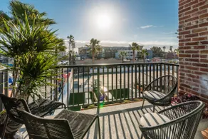 Balcony Suite 301 | The Brick Boutique Hotel - Image 3