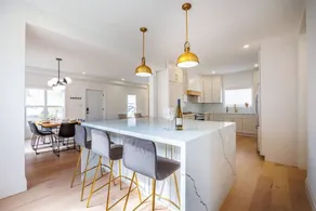 Modern 3BDR w. Rustic Charm + Big Yard Near Wineries - Image 5
