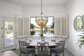 Gorgeous Lakefront Paradise w Pool & Views - Image 2