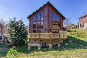 Pet-friendly Family Cabin! Great Location! HOT TUB - Image 5