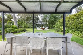 Coastal Oasis - Pet Friendly - 6 Mins Walk to Beach - Image 3