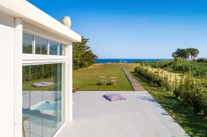 Villa avec jardin, barbecue et jacuzzi - Image 5