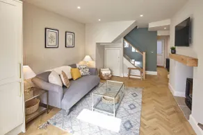 Host & Stay - The Salt Nook - Image 2
