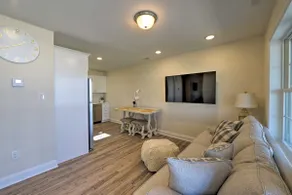 Welcoming Wildwood Condo ~ 1 Block to Beach! - Image 4