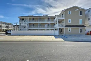 Welcoming Wildwood Condo ~ 1 Block to Beach! - Image 3