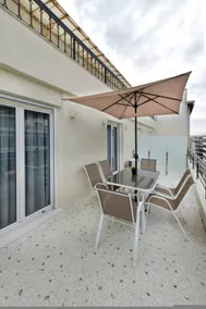 Porto Pireo Luxury Suite 2 - Free WiFi - Image 4