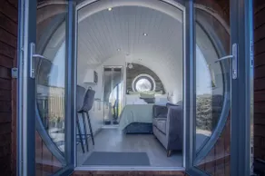 Bracken Burrows - 1 Bedroom Pod - New Hedges - Image 2