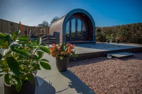 Bracken Burrows - 1 Bedroom Pod - New Hedges - Image 3
