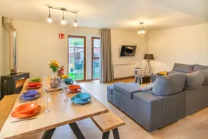 Beautiful country house with garden near Pamplona - Image 3