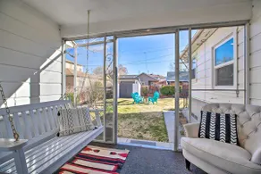 Vintage Bishop House in Downtown w/ Porch Swing! - Image 3
