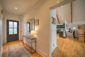 Sapphire 5BR Luxe: 5 Private Baths, Mtn Views - Image 4