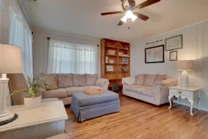 Wine Country Retreat w/ Fire Pit + Sunroom! - Image 4