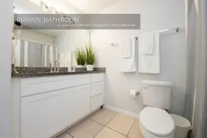 Stunning 3BD Condo 14 Mins to Disney World l Gated - Image 3