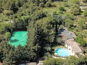 Mas des Oliviers, Piscine, Tennis & Pétanque - Image 4