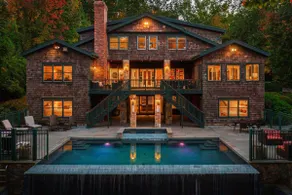 Sunny Days w/ Lakeview, seasonal Pool, Hot Tub - Image 3