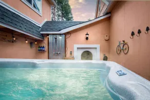 The Golden Parlor- Historic Victorian, Hot Tub - Image 5