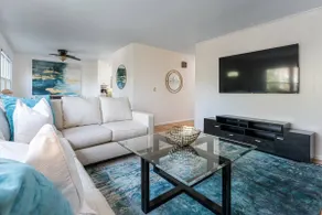 4BR Home Minutes to DOWNTOWN, RAD & BILTMORE - Image 3