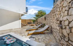 Amazing apartment in Murter with WiFi - Image 2