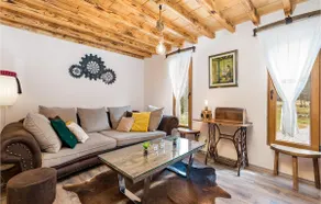 Lovely home in Gospic - Image 2