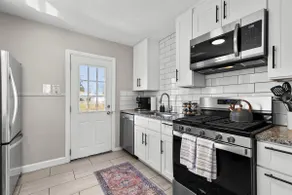 4 Bedroom Bungalow in the - Heart of Metro Detroit - Image 4