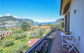 1 Bedroom Nice Apartment In Monte Isola - Image 5