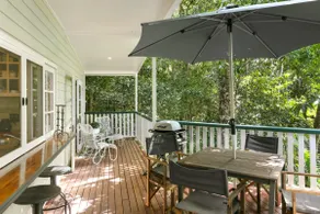 Stoney Creek Cottage - Image 3