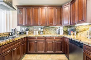 Sandy Feet Retreat, 4 bed home close to beach - Image 2
