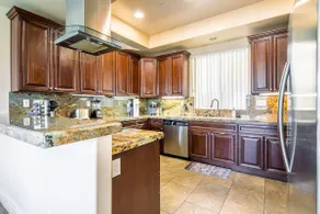 Sandy Feet Retreat, 4 bed home close to beach - Image 4