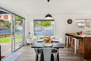 True Blue - Taupo Holiday Home - Image 3