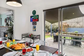 True Blue - Taupo Holiday Home - Image 4