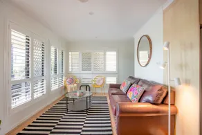 Colourful Shelly Beach Townhouse - Dog-friendly - Image 3