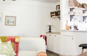 Pet friendly home in Scillé - Image 3