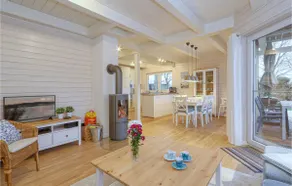 Stunning Home In Krems Iiwarderbrück With Sauna - Image 2