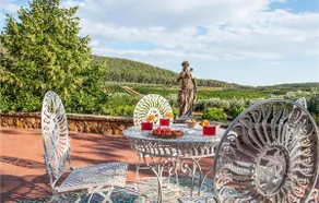 Nice Home in San Michele di Ganzari With Outdoor Swimming Pool, 13 Bedrooms and Swimming Pool - Image 2