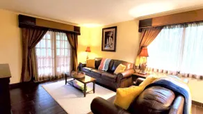 Spacious River Ranch Private COTTAGE with private porch! 401 - Image 5