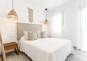 Shambhala Rooftop APT · Private Jacuzzi Terrace - Image 4
