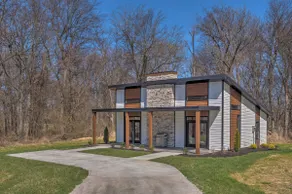 Upscale & Quiet Paducah Retreat on 15 Acres! - Image 3