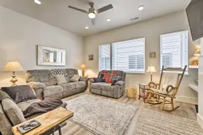 Boise Townhome w/ Rooftop Deck, 2 Mi to Downtown! - Image 3