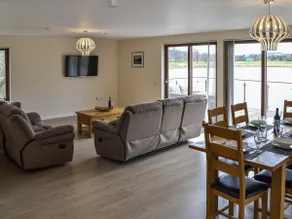 Golf View - Image 4