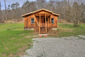 Cozy Creekside Cabin ~ 24 Mi to Red River! - Image 3