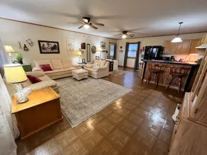 5 Mi to Downtown Morganton: Cabin on Horse Farm - Image 3