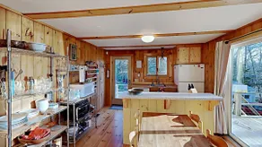 The Smuggler's Retreat - Image 5