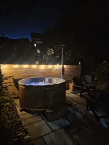 North Cottage, Merthyr with wood fired hot tub - Image 2