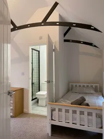 North Cottage, Merthyr with wood fired hot tub - Image 4